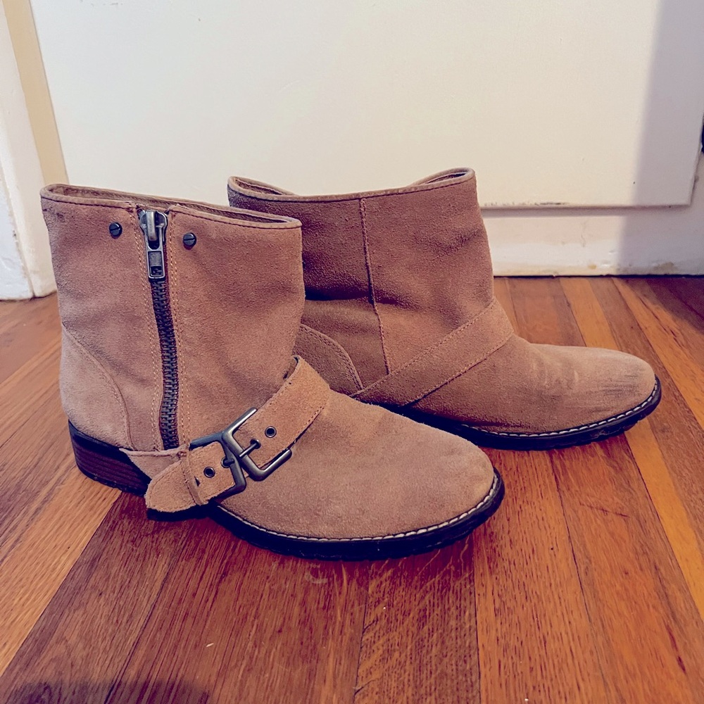 Dolce Vita Tan Ankle Boots